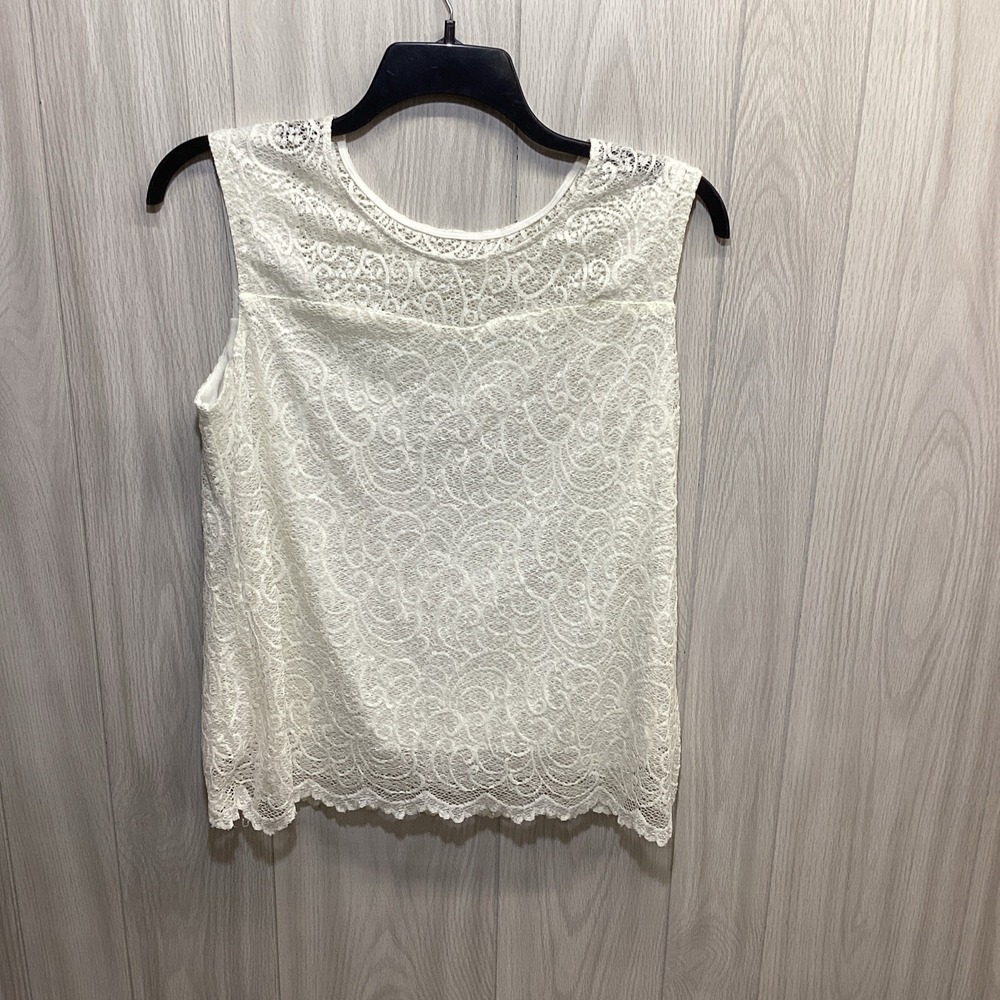 ROZ & ALI Women's (Size 1X) Sleeveless Crew Neck Shirt Stretch Lace Accent
